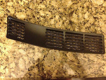 BMW E30 Wiper Vent Grilles 318is 325e 325ix 325i Wiper Grills (Left and Right)