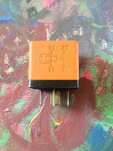BOSCH 0 332 014 456 Orange USED Relay BMW E23 E24 E28 E30 E31 E32 E34 E36 E39 E46 Z3 BMW