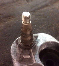 97-03 BMW E39 5-series Windshield Wiper Assembly w/ Motor Part # 61.61-8 385 218