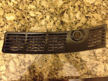 BMW E30 Wiper Vent Grilles 318is 325e 325ix 325i Wiper Grills (Left and Right)