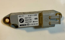 Genuine BMW Side Impact Crash Sensor (SRS / Airbag Sensor) 65.77 6 911 038 BOSCH 0285002064