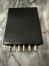 RELÉ DE BOMBA DE COMBUSTIBLE MERCEDES 0025451605 8 Zyl. 6000 min KVS Kickd. 05 8956 52 Usado Probado Funcionando