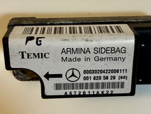 Mercedes-Benz OEM Temic Airbag Crash Sensor 001 820 56 26 Supplemental Restraint System (SRS) Impact Sensor 0018205626