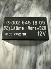 Relé del compresor del aire acondicionado Mercedes R107 W126 560SL 560SEL 560SEC 0025451805 12 V versión + DZB 05 9952 30