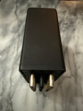 Relais de régulation du ralenti Mercedes-Benz W126 560SEC 560SEL 0045451032 Pièce d'origine VDO, testée, 8 cylindres, 12 V