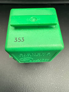 BMW Relay 61.36-8 353 447 (Siemens)   61368353447    V23134-N52-X171