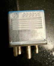 Genuine Mercedes-Benz W201 190e Relay 0015425919 4-Pin 899855 12V 30A Alloy Housing