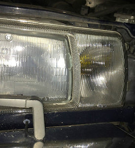 Mercedes W126 Headlight, Turn Signal, Wiper Motor Assembly w Trim Complete Right