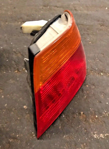 99-01 OEM BMW E46 325 3 Series Right Passenger Side Rear Trunk Tail Light Lamp